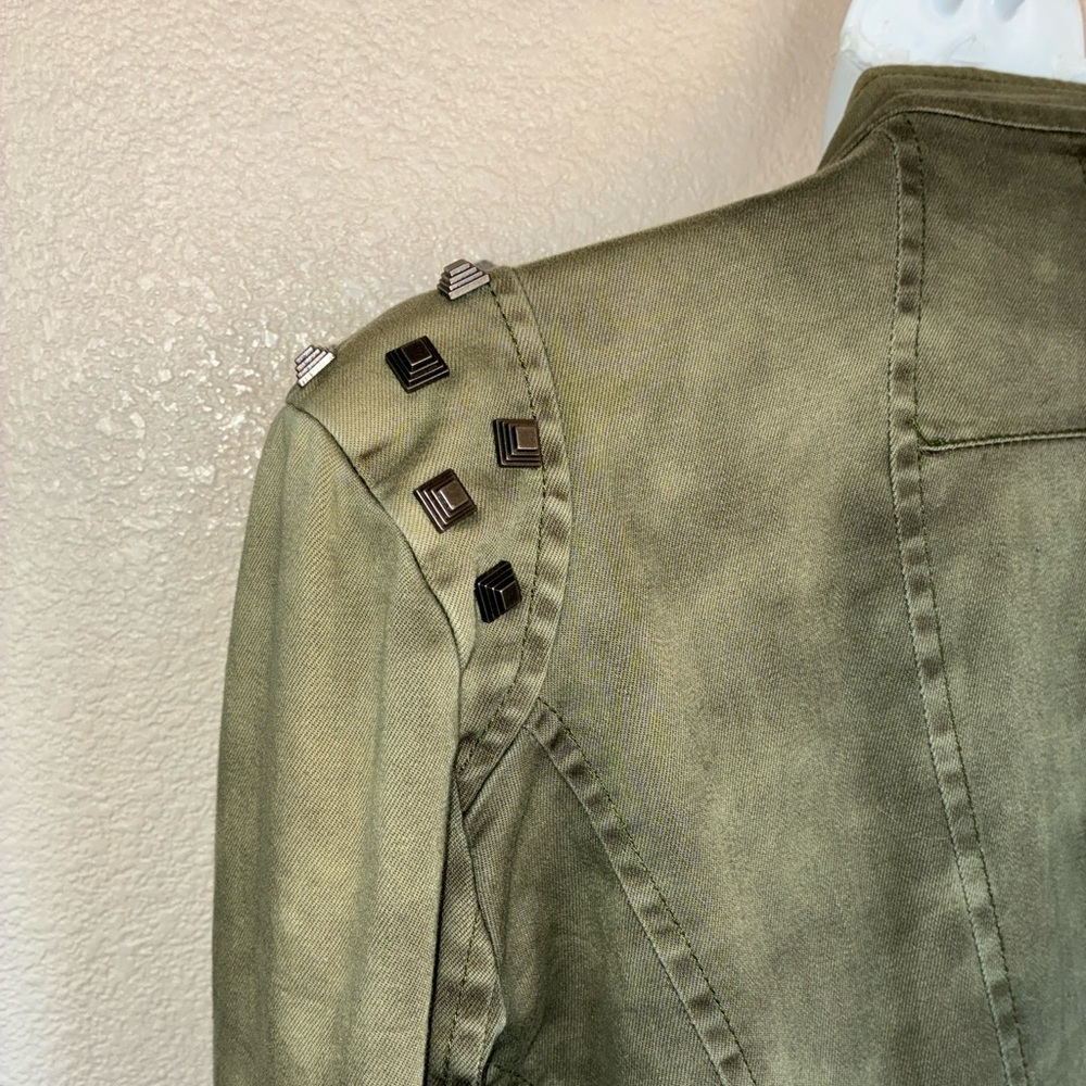 LOOKBOOK STORE Studded ‘Army’ Green Women's Cropped Jacket with Zippers. XL EUC - Picture 6 of 17